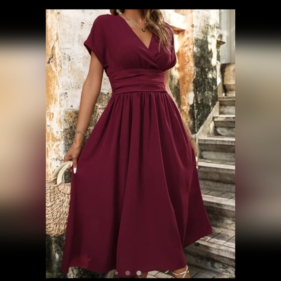 GOMORN l flowy chiffon burgandy midi slip on smock waist surplice batwing sleeve - Picture 10 of 13